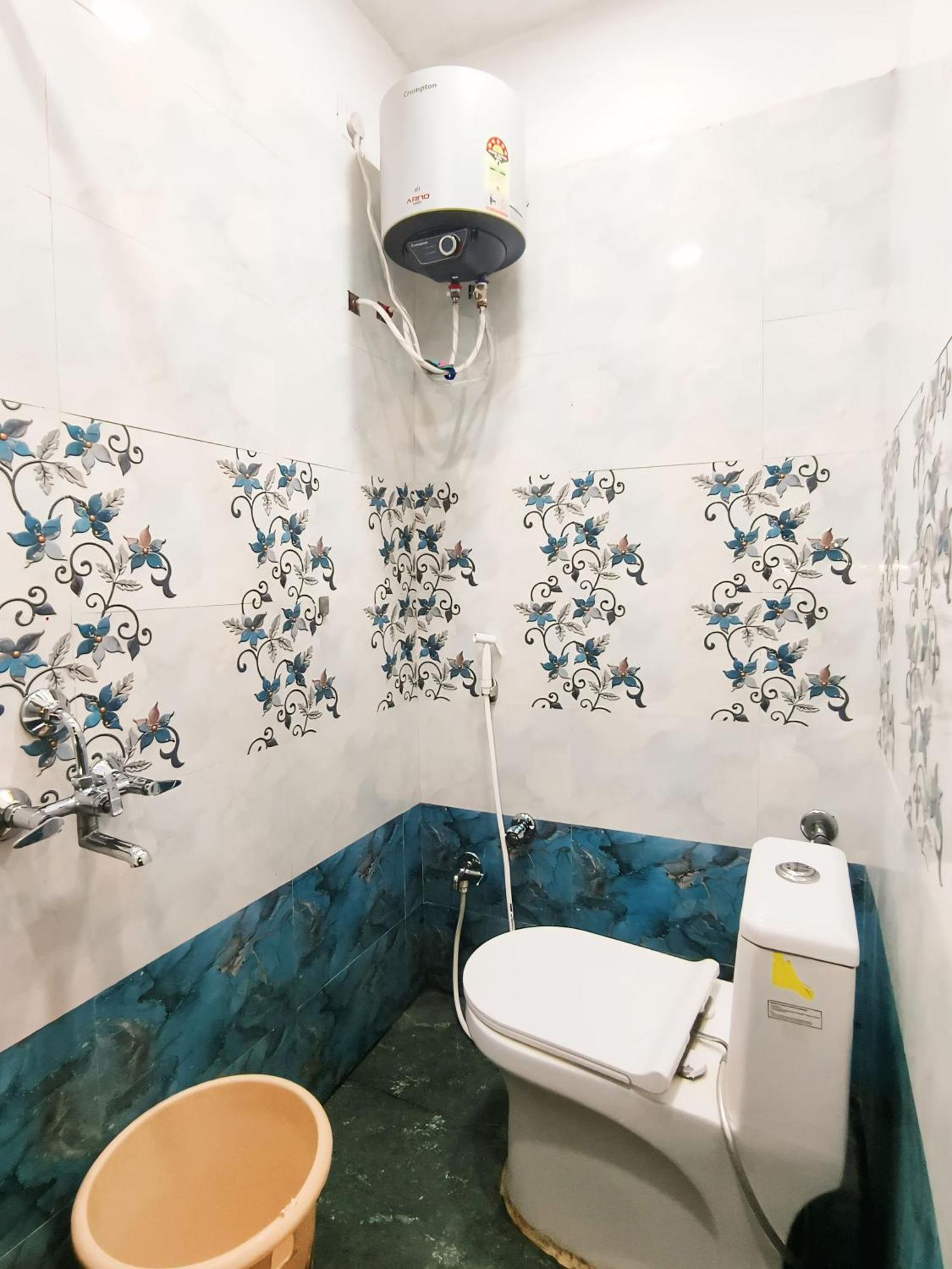 Shree Trilokeshwar Guesthouse اوجاين المظهر الخارجي الصورة